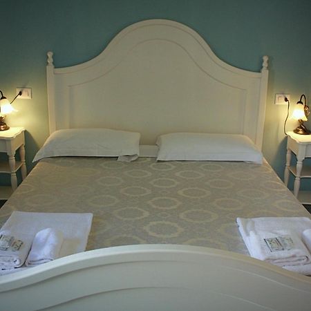 Hotel Vila Sejuda Peschici Esterno foto